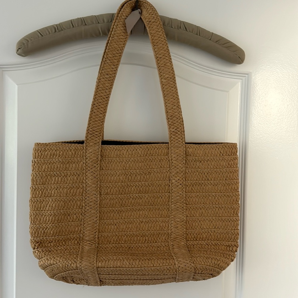 Draper James woven bag with navy interior